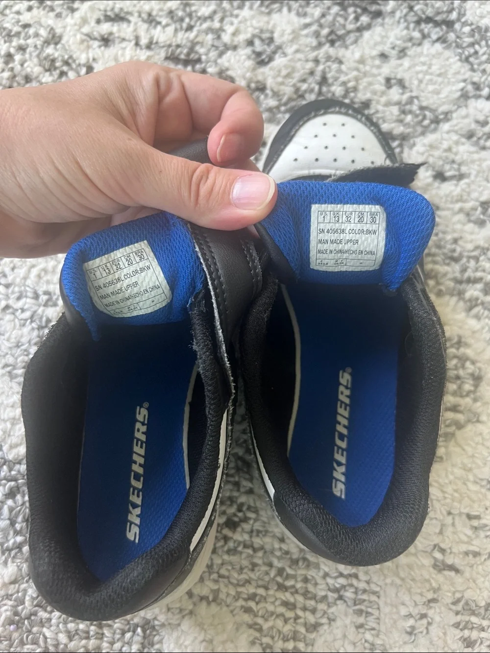 Skechers stylish black